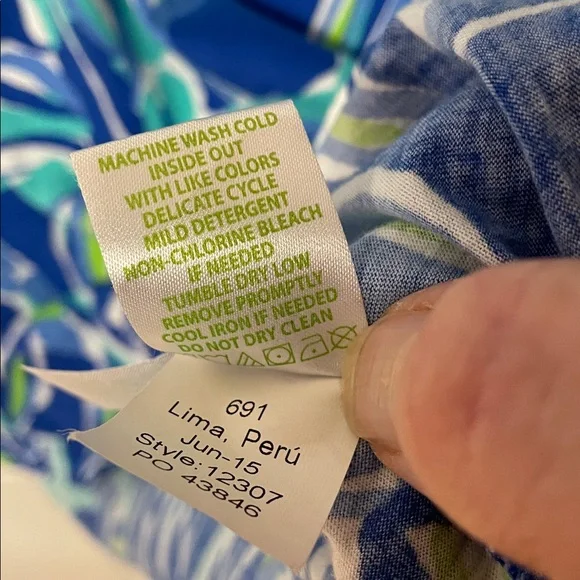 Lilly Pulitzer Palmetto Bamboo Pima Cotton 3/4 sleeve V neck top women’s size M - Picture 9 of 14